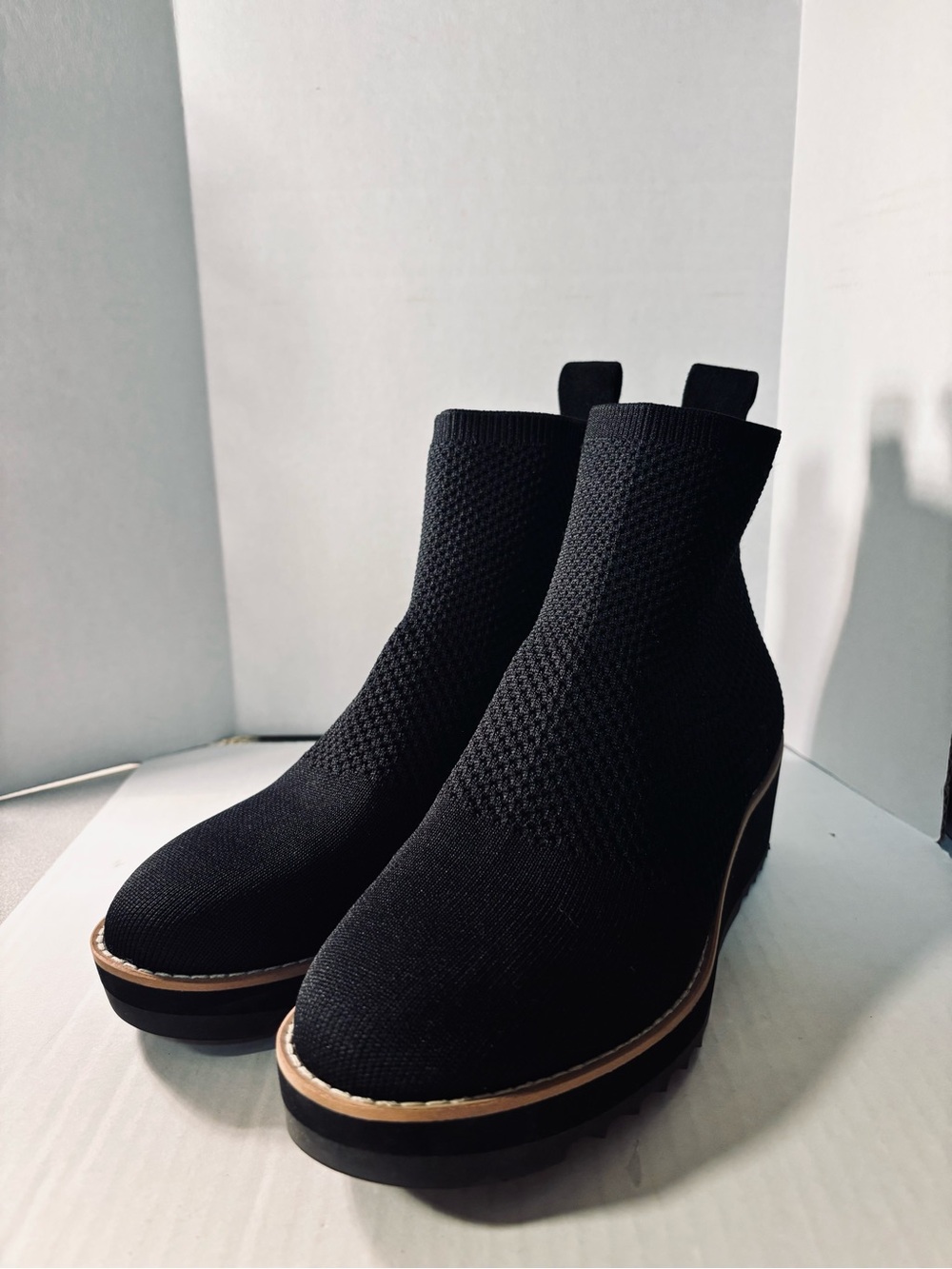 Eileen Fisher London Black Knit Pull-On Ankle Bootie Wedge Heel Round Toe US 7